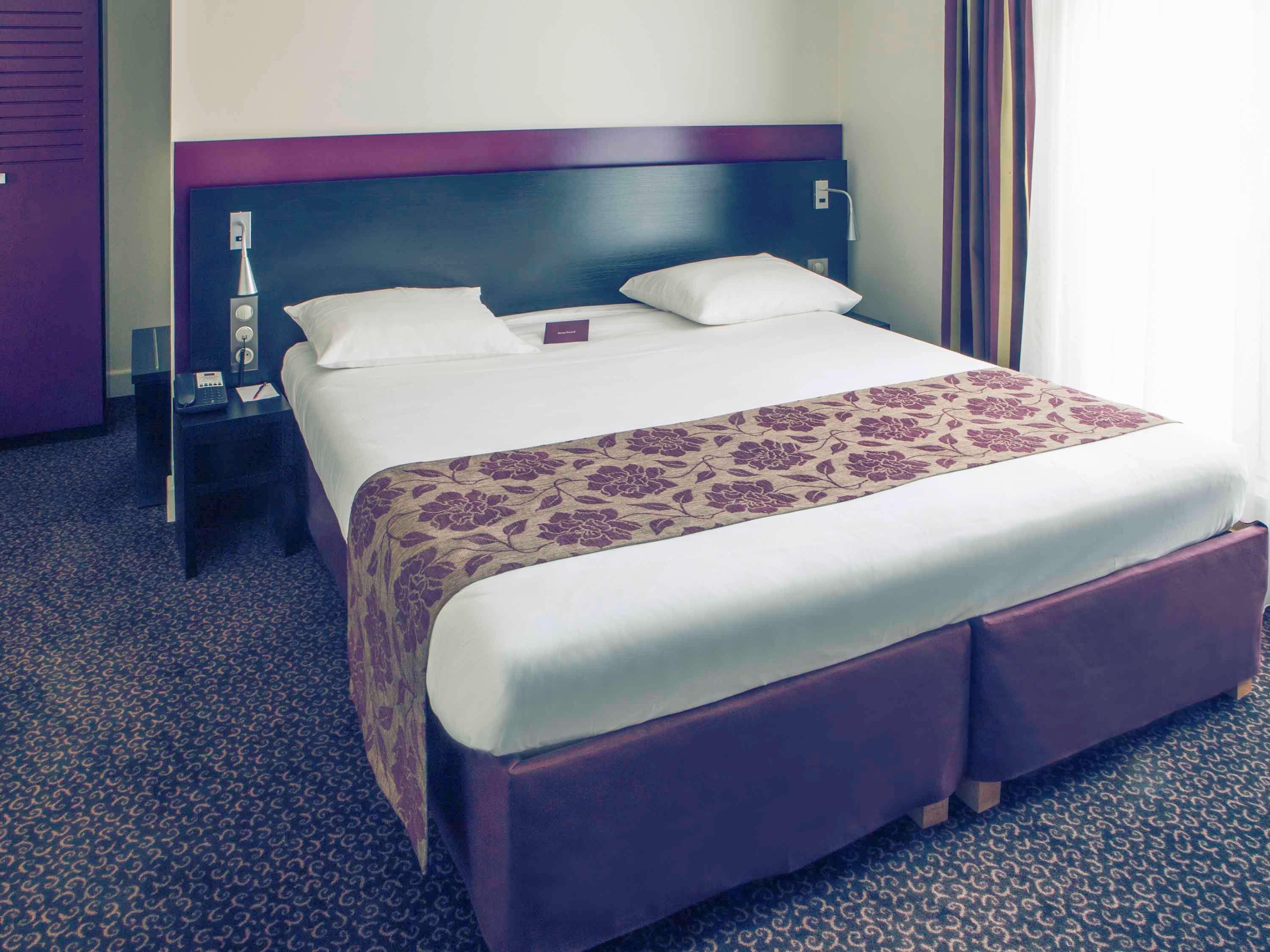 Mercure Lille Roubaix Grand Hotel Exterior photo