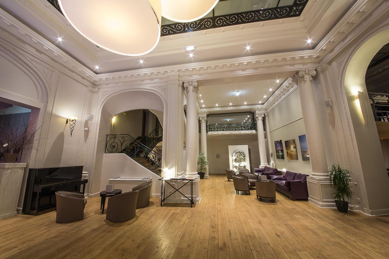 Mercure Lille Roubaix Grand Hotel Exterior photo