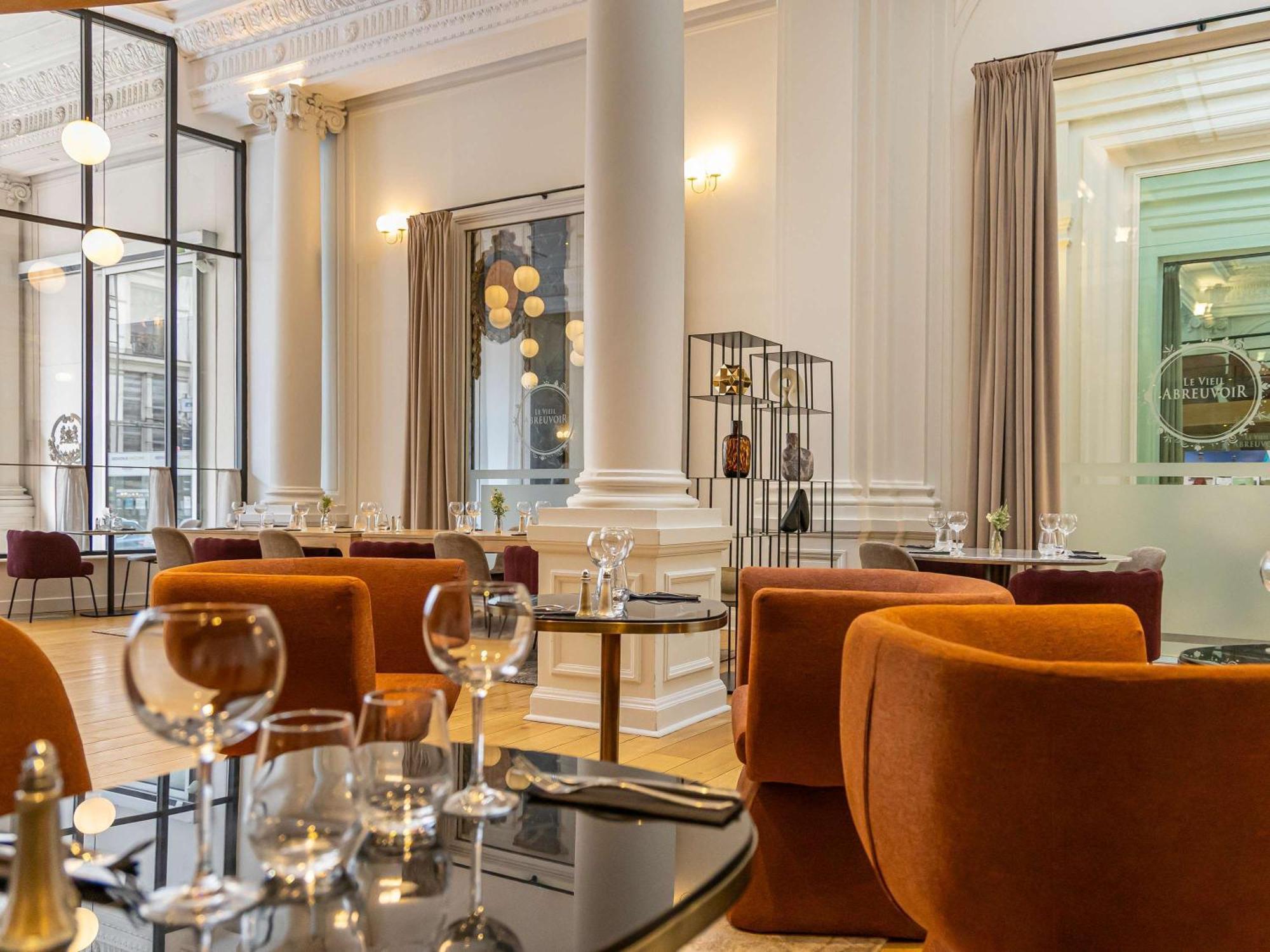 Mercure Lille Roubaix Grand Hotel Exterior photo