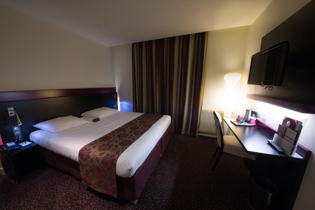 Mercure Lille Roubaix Grand Hotel Exterior photo