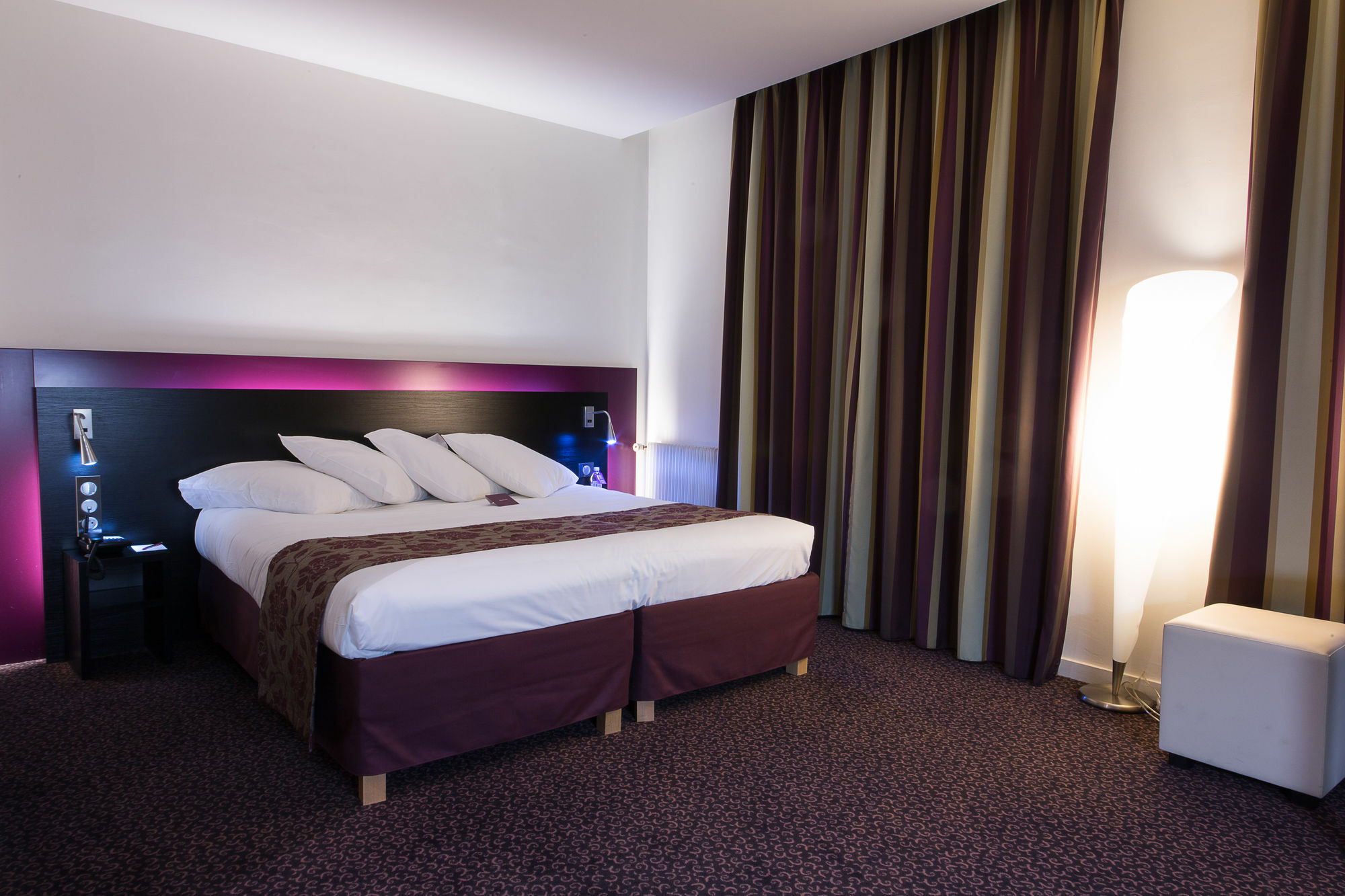 Mercure Lille Roubaix Grand Hotel Exterior photo