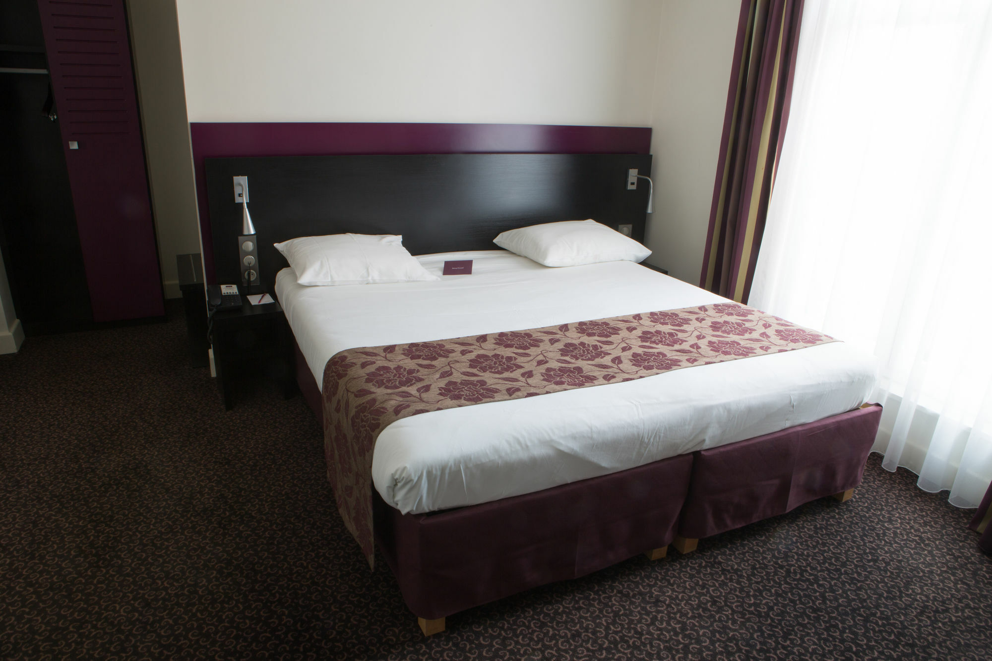 Mercure Lille Roubaix Grand Hotel Exterior photo