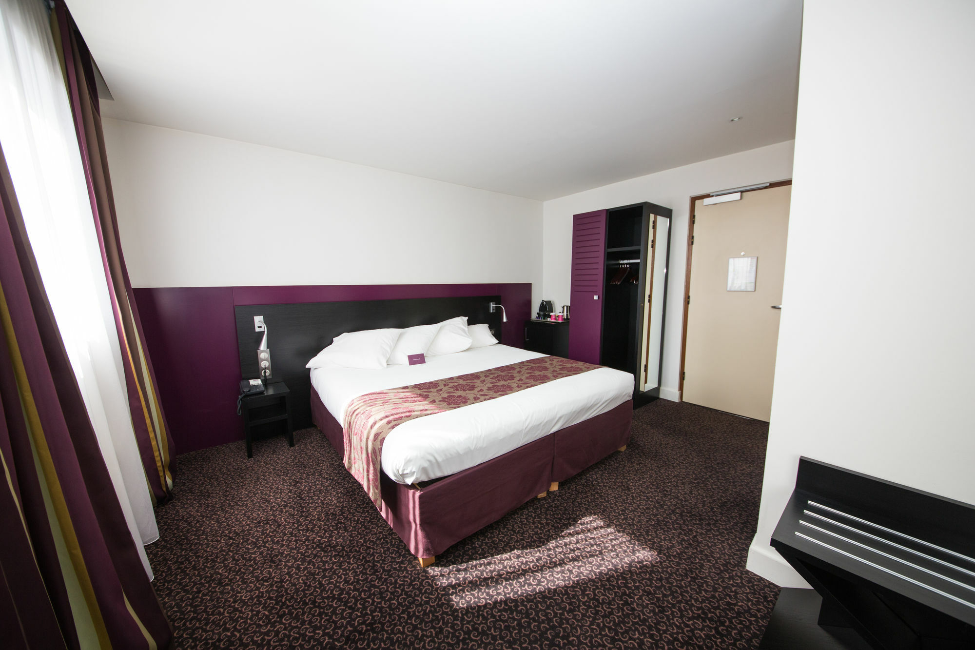 Mercure Lille Roubaix Grand Hotel Exterior photo